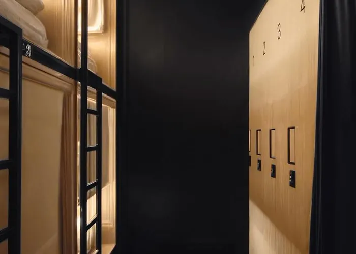 Westay Capsule Hostel Dubai